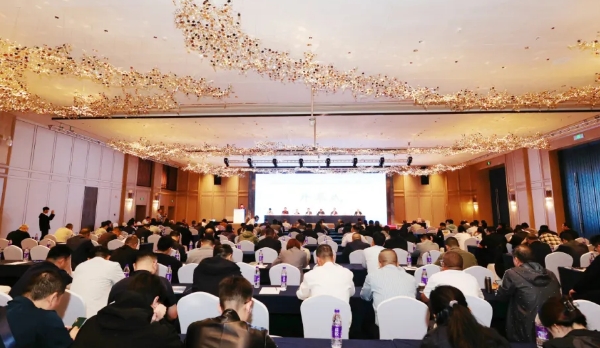 美而特出席河南盛会，共谋智慧后勤新篇章